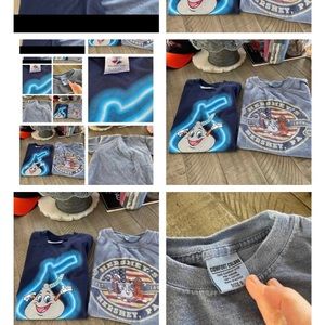 Hershey kids t-shirts total 2 size small